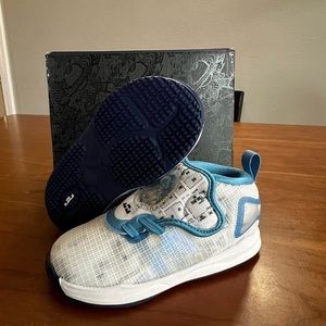 Nike Boys Lebron 19 DD0417-100 White Basketball Shoes Sneakers Size 10C toddler